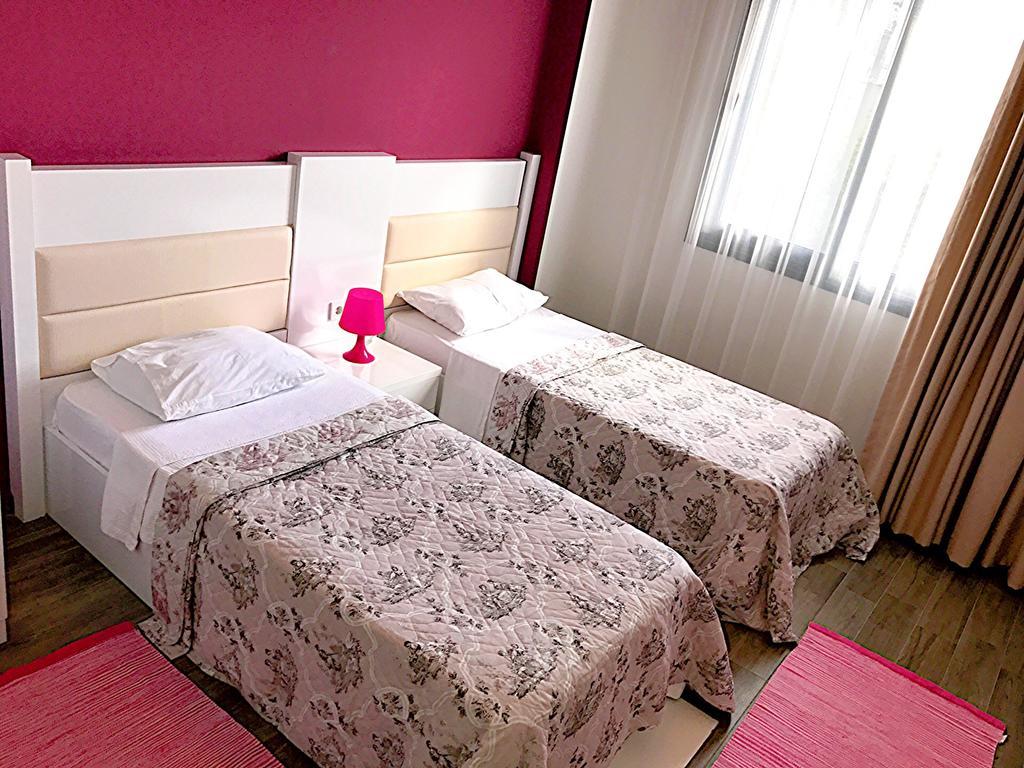 Dalyan Elit Apart Otel Çeşme Exteriör bild